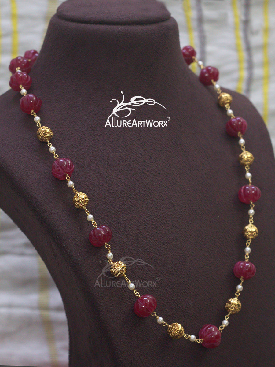 Quartz Neckpiece